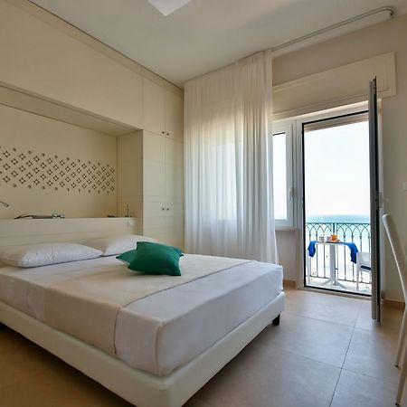 B&B Lungomare Отранто Экстерьер фото